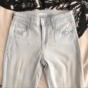 Old Navy Lightwash Rockstar Ripped Skinny Jeans